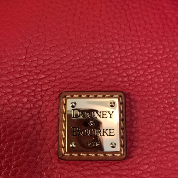 Dooney and Bourke 1975 red pebble grain purse